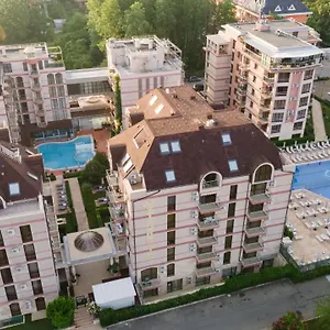 Tarsis Club & Aquapark Aparthotel